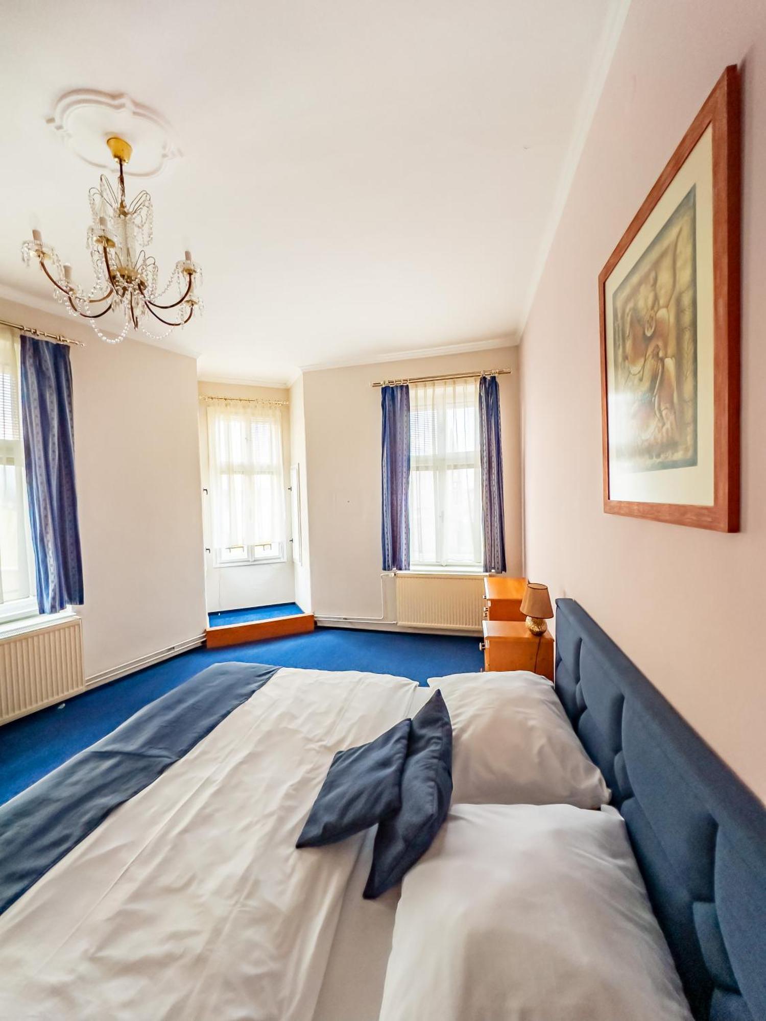 Hotel Ruzek Hranice  Exteriör bild